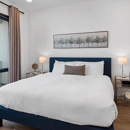 Вилла Gulch Located With 4 Beds, Pool, Private Patio And Secure Parking Нэшвилл Экстерьер фото