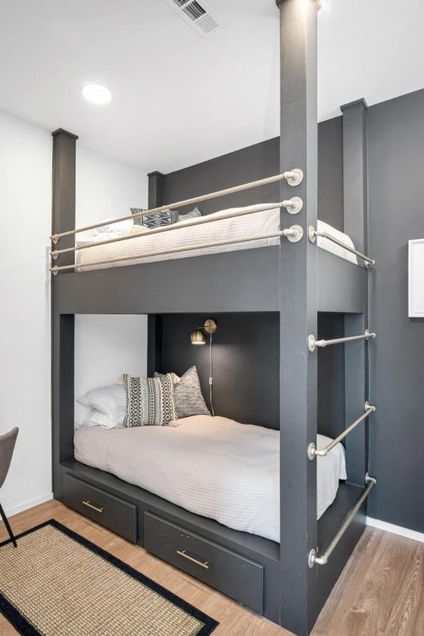 Вилла Gulch Located With 4 Beds, Pool, Private Patio And Secure Parking Нэшвилл Экстерьер фото
