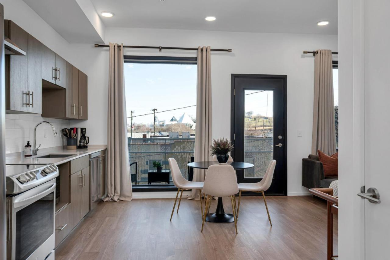 Вилла Gulch Located With 4 Beds, Pool, Private Patio And Secure Parking Нэшвилл Экстерьер фото